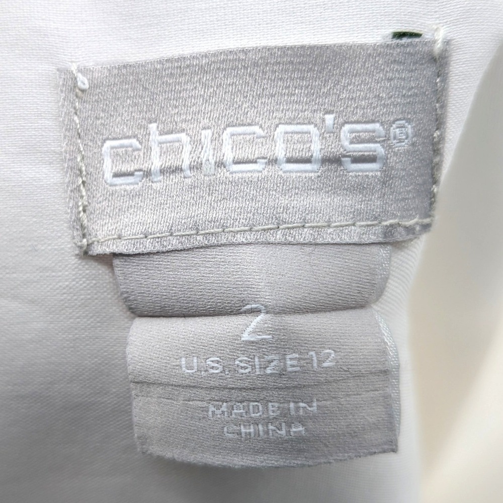 Chico's White Button Front Blouse Lace Sleeve Boho Romantic Lightweight Size 2 - Picture 3 of 10